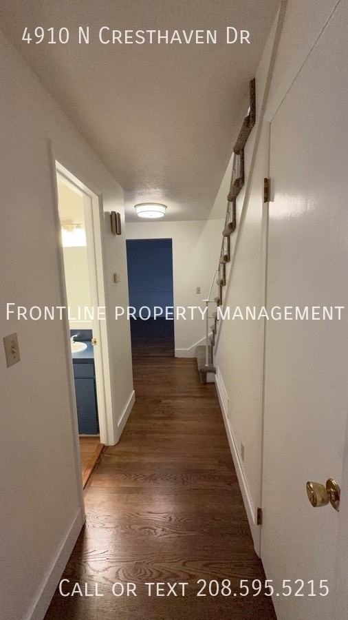 4910 N Cresthaven Dr - Photo 4 of 19