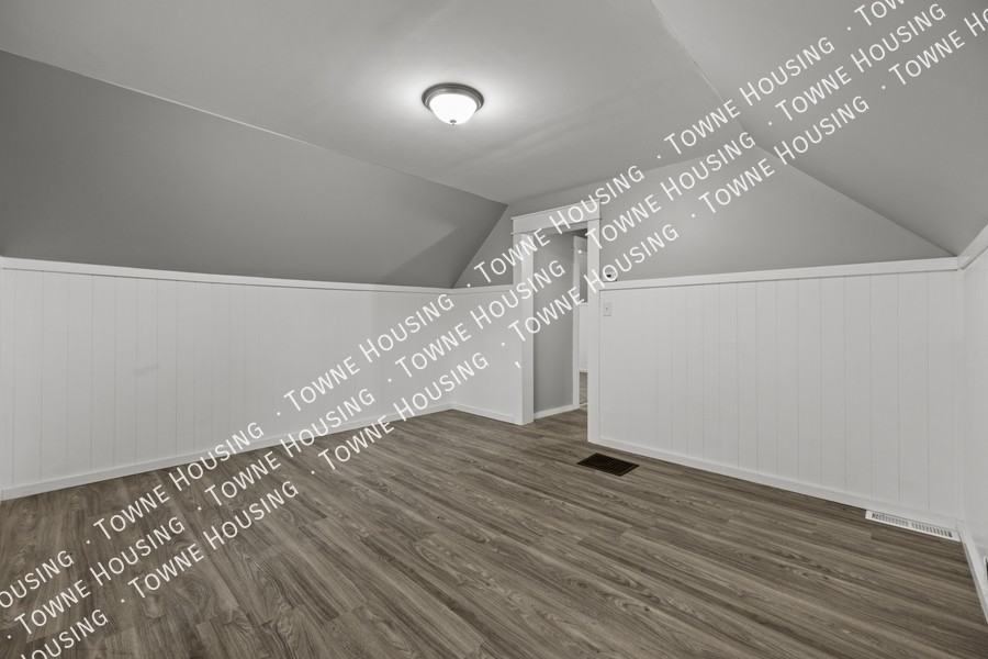 1361 North Ave #1 - Photo 6 of 12