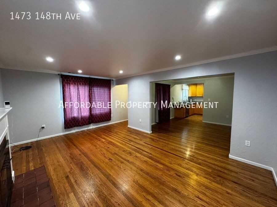 1473 148th Ave - Photo 4 of 18