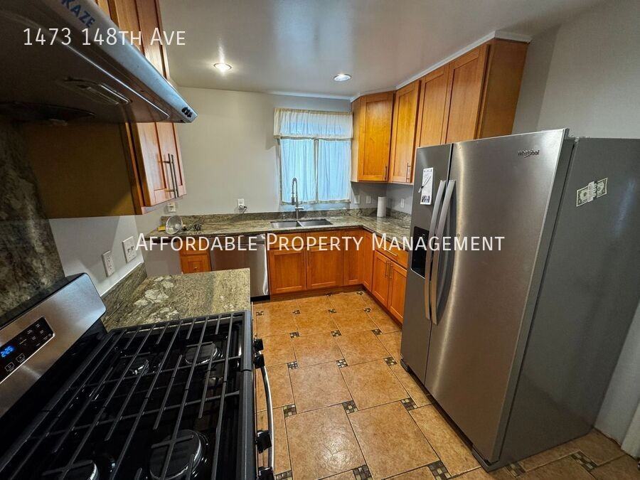 1473 148th Ave - Photo 7 of 18