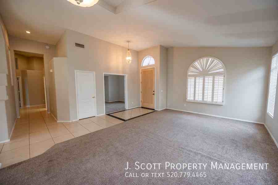 7417 W Candelaria Dr - Photo 3 of 25