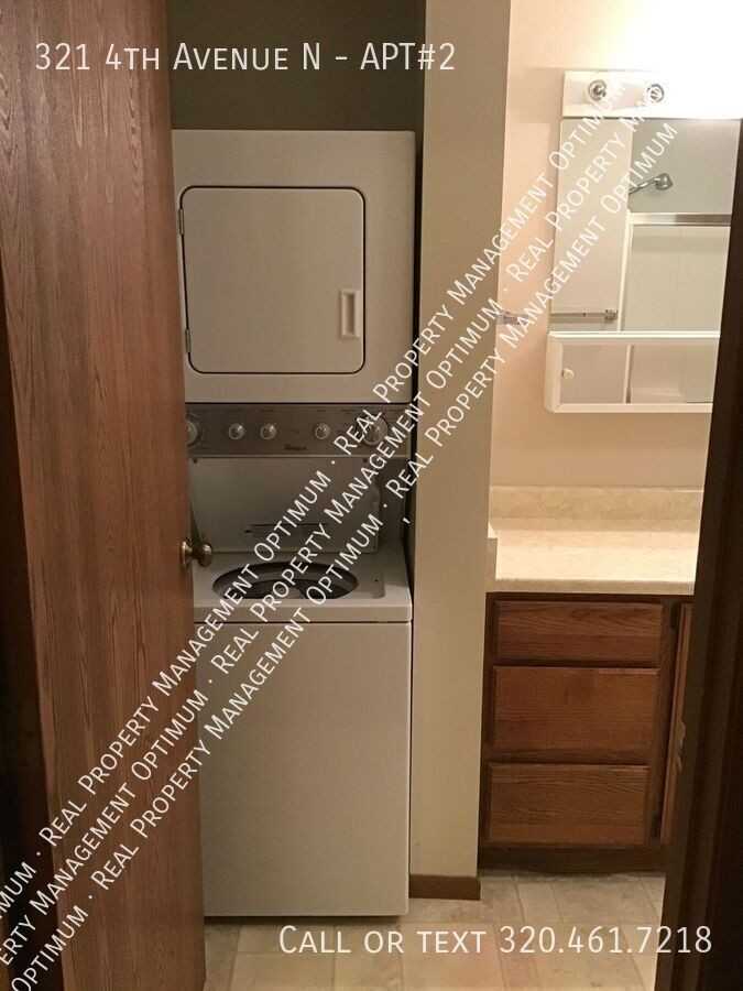 321 4th Ave N #2 - Photo 7 of 12