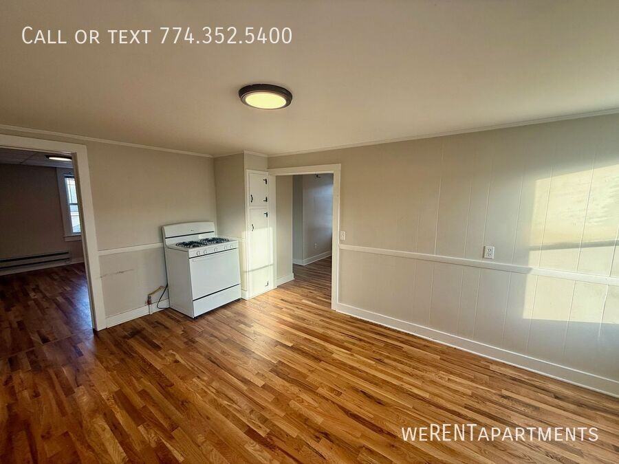 140 Furnace St #C - Photo 3 of 12