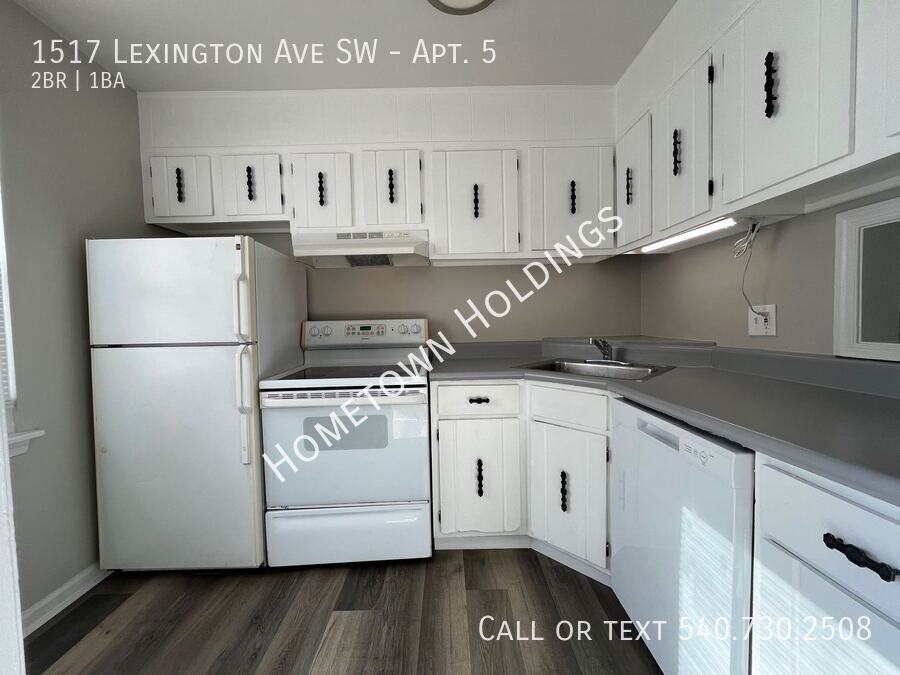 1517 Lexington Ave Sw #5 - Photo 5 of 12