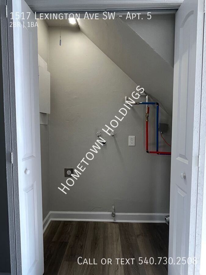 1517 Lexington Ave Sw #5 - Photo 6 of 12