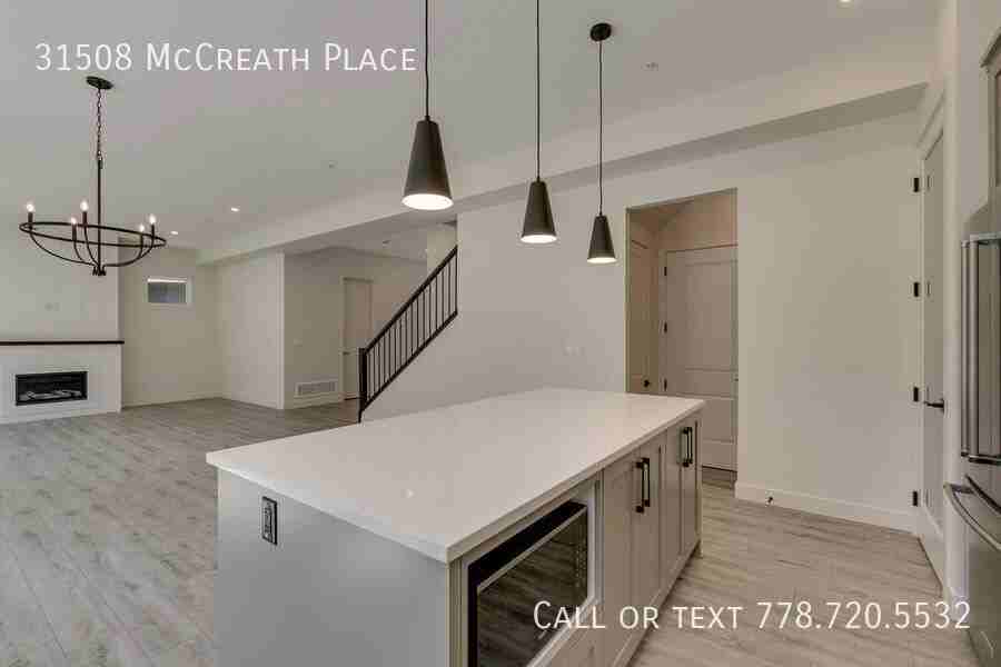 31508 Mccreath Pl - Photo 5 of 22