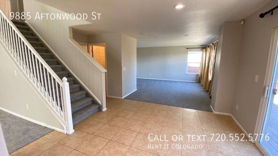 9885 Aftonwood St - Photo 7 of 45