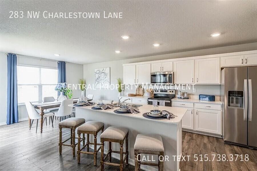 283 Nw Charlestown Ln - Photo 4 of 15