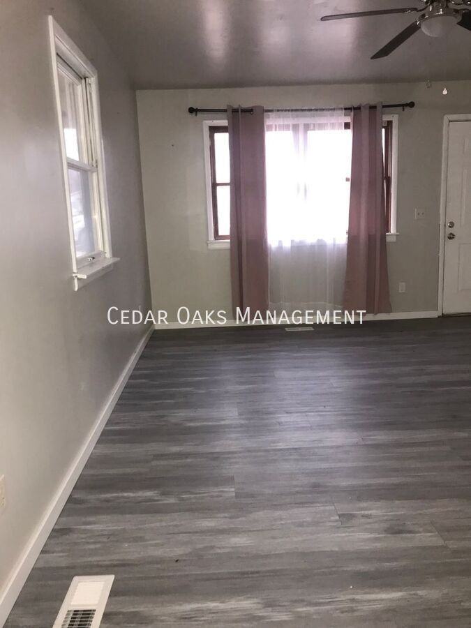 321 S Neal St #2 - Photo 2 of 15