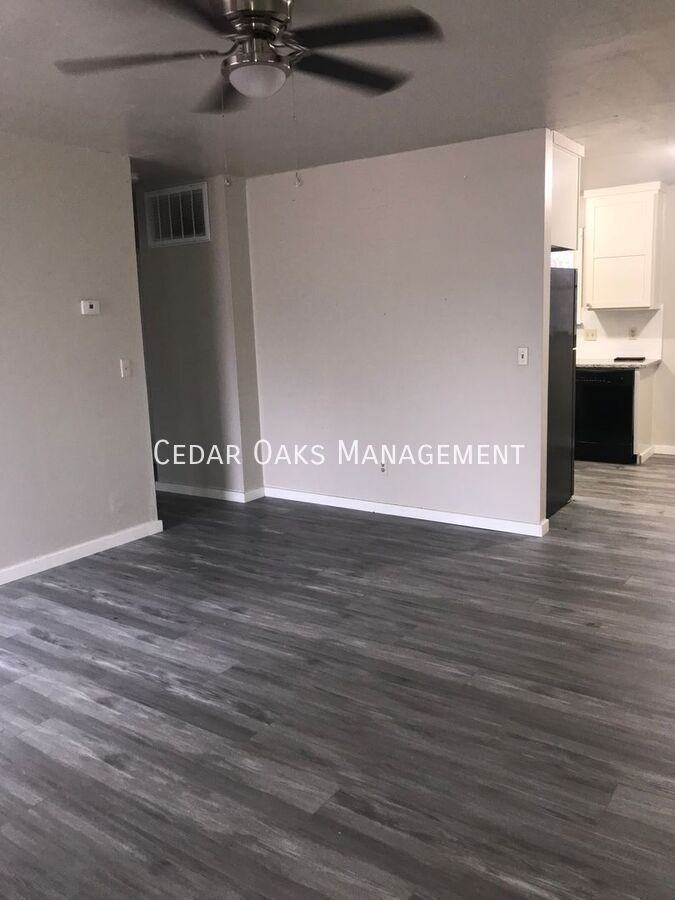 321 S Neal St #2 - Photo 6 of 15