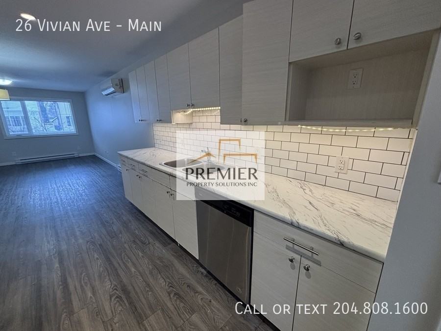 26 Vivian Ave #MAIN - Photo 2 of 10