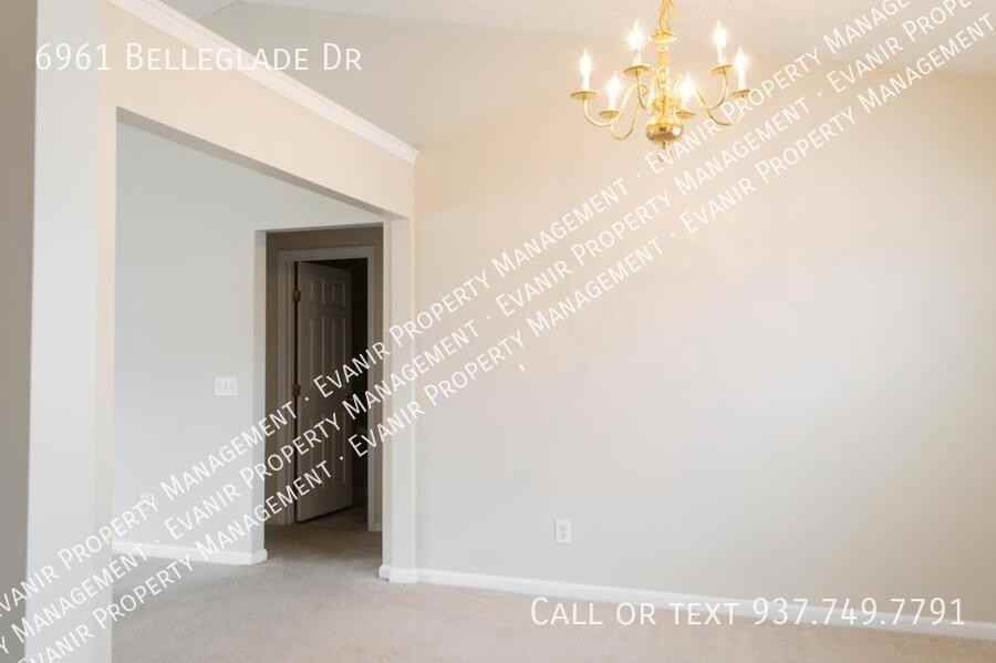 6961 Belleglade Dr - Photo 4 of 25