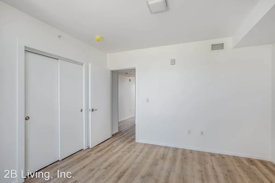 911 Bryant Street - Photo 2 of 17