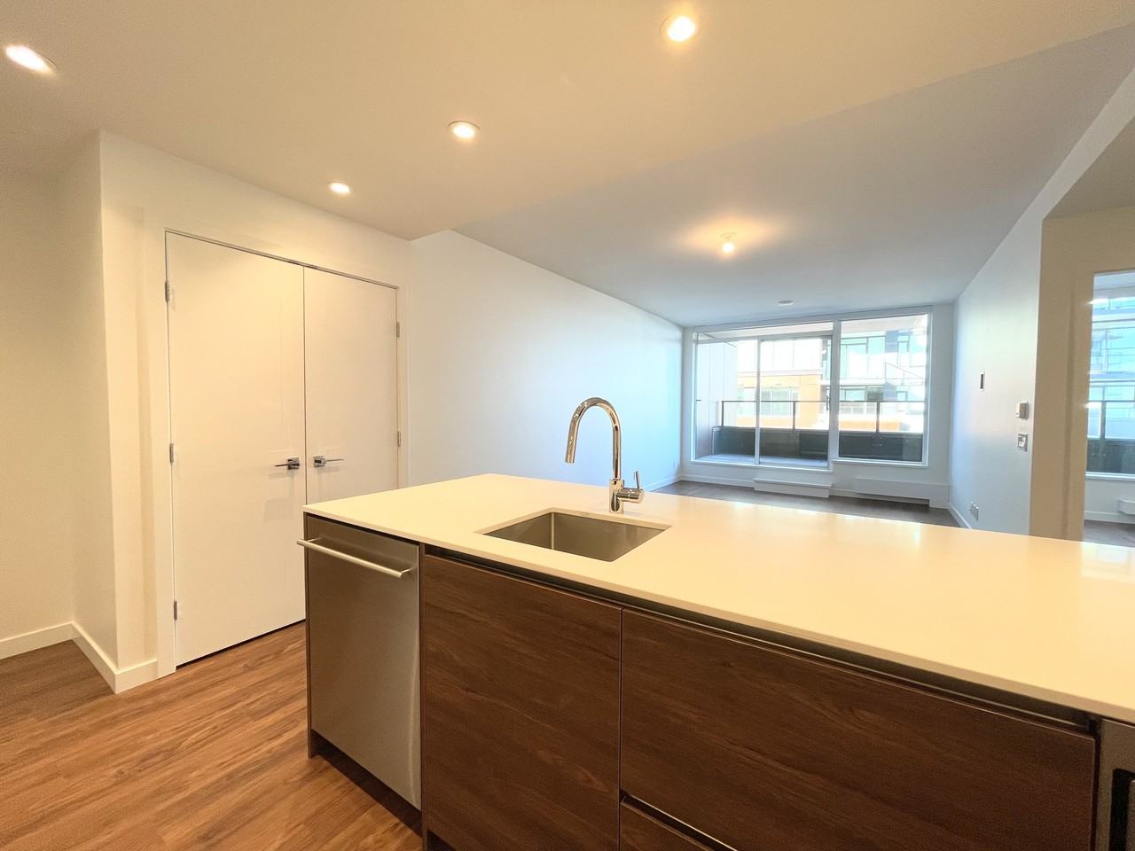 363 Tyee Road #306 - Photo 3 of 22