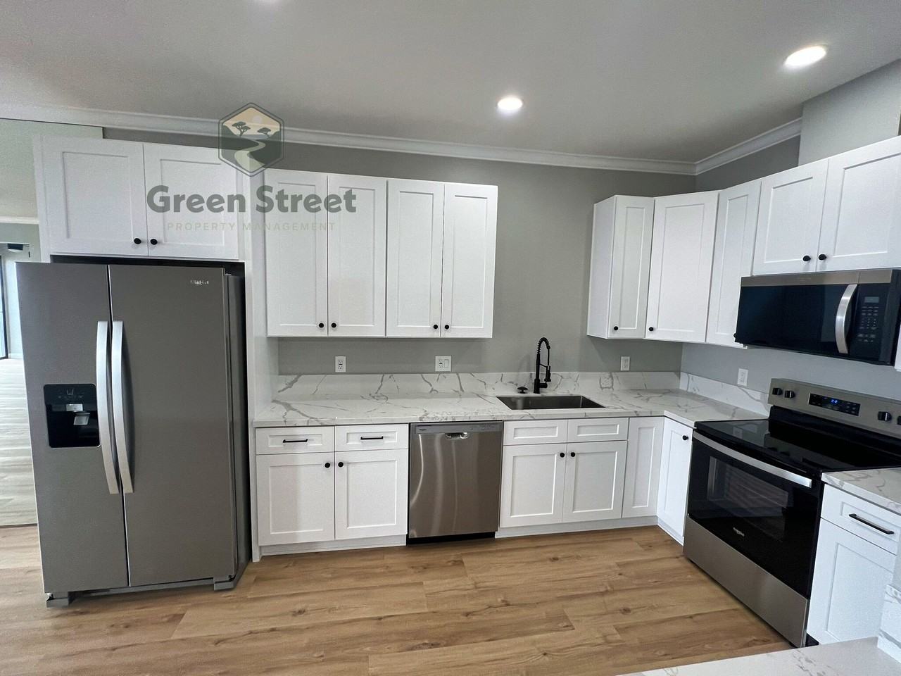 2410 Albatross StreetUnit 12 #1 - Photo 5 of 18