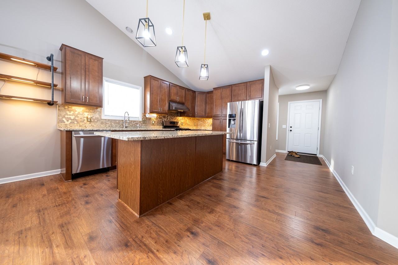 20904 Greenwood Ct #1 - Photo 3 of 43