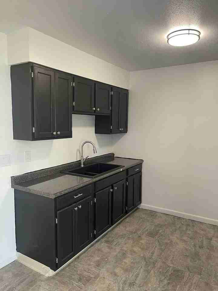 4175 West Ridge Road, Unit 2 - Photo 4 of 20