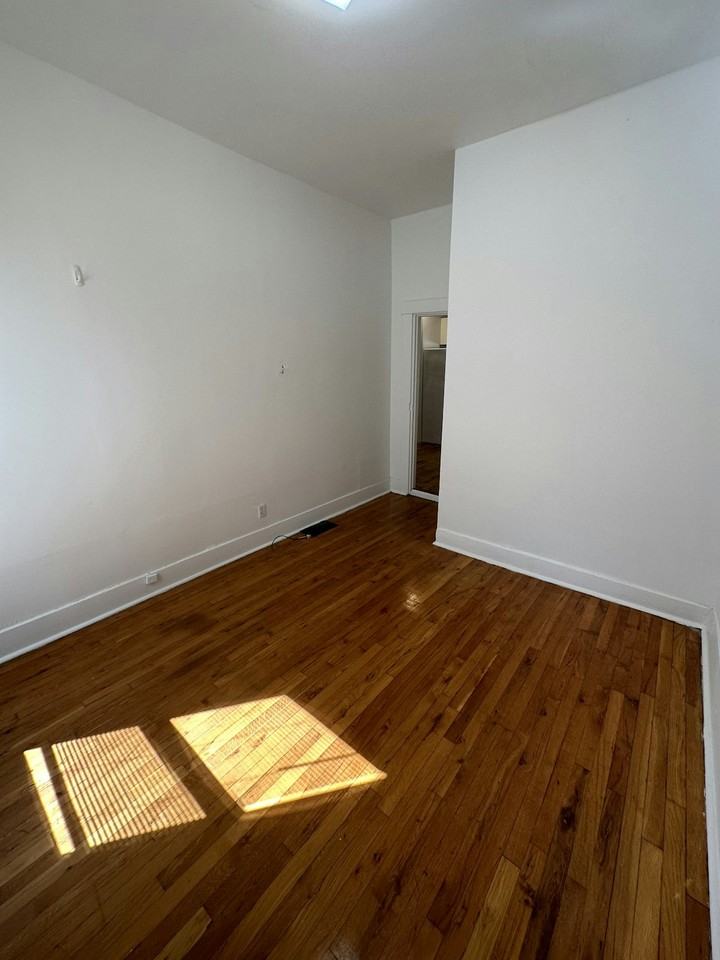 148 5th Street, Unit 2 - Photo 6 of 7