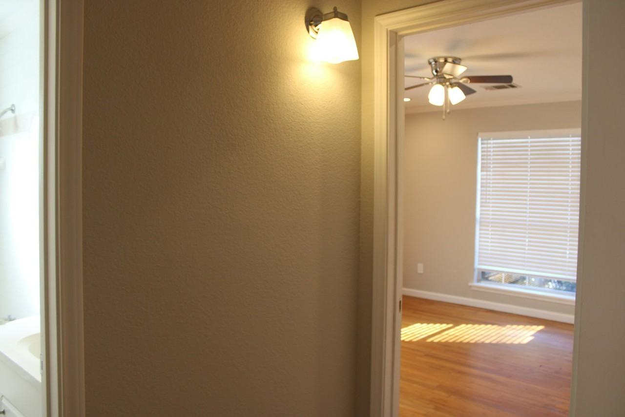 10622 Hermosa Drive - Photo 6 of 23