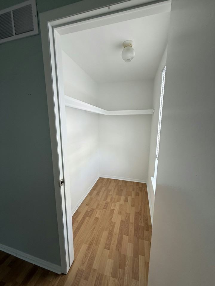 6909 Harvard Ln - Photo 7 of 10