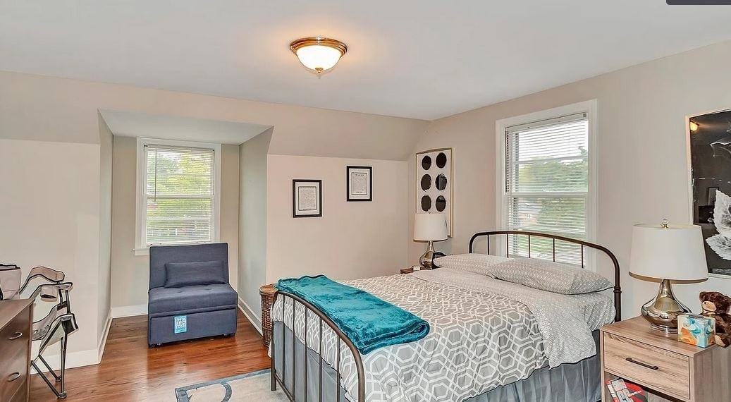 4050 Harvard Ter - Photo 5 of 10