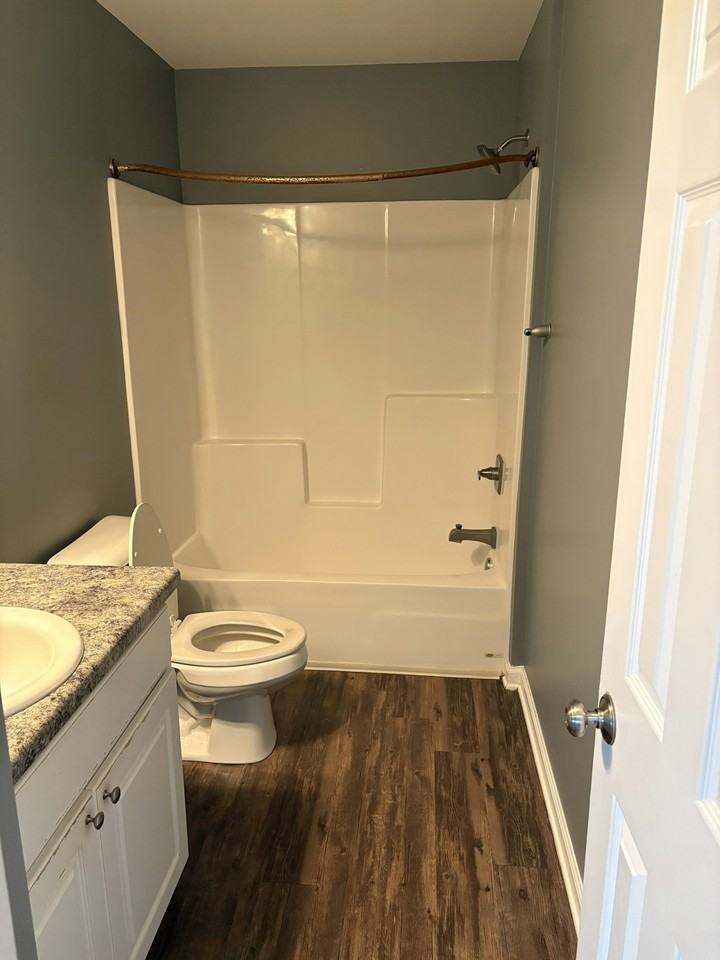 2324 Middleton Road - Photo 4 of 6