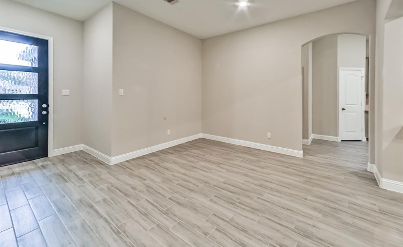 1035 Carson Dr - Photo 7 of 20