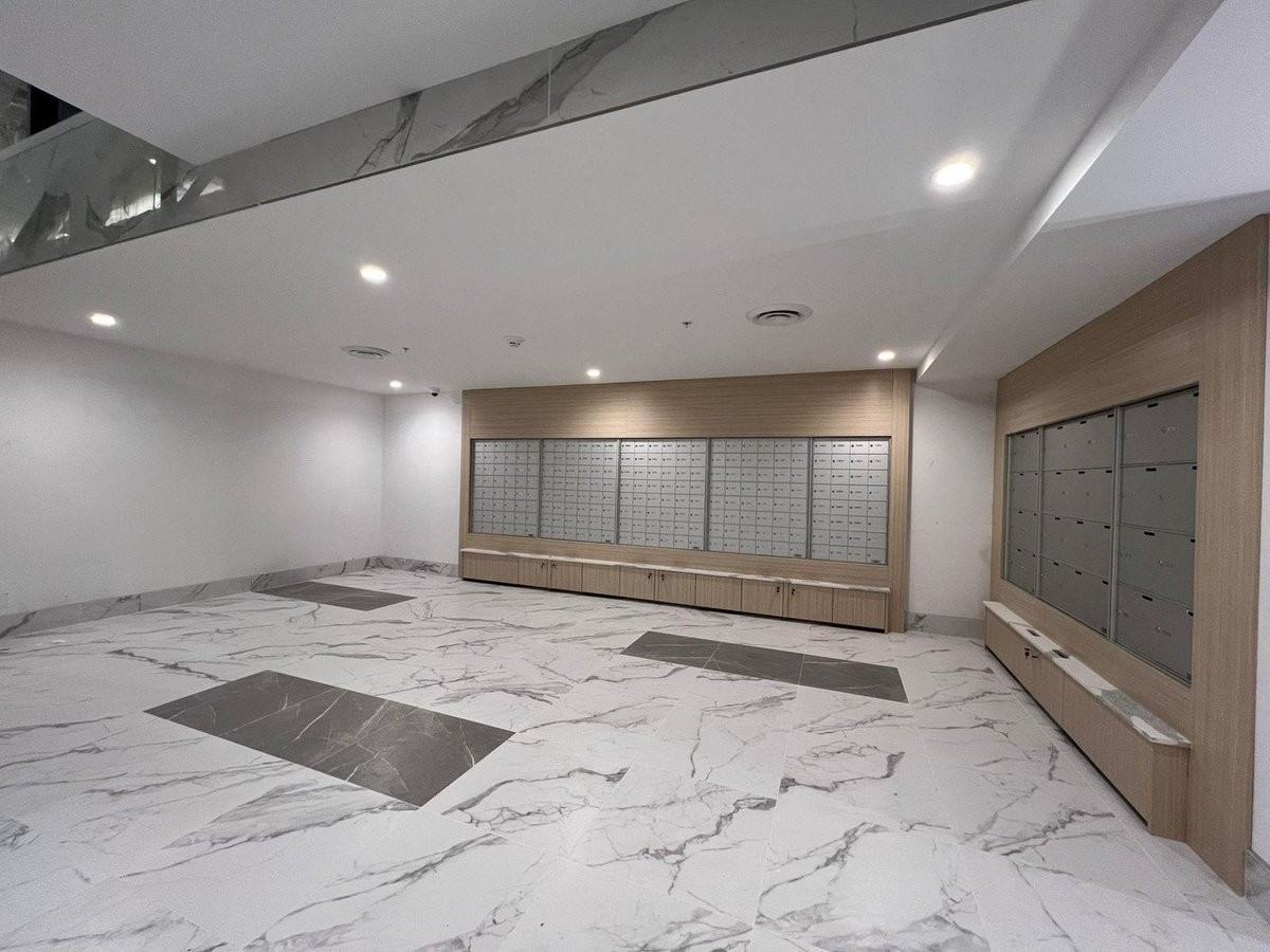 10333 133 Street #416 - Photo 5 of 35