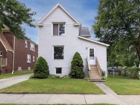 667 Pine St #1 - Photo 1 of 1