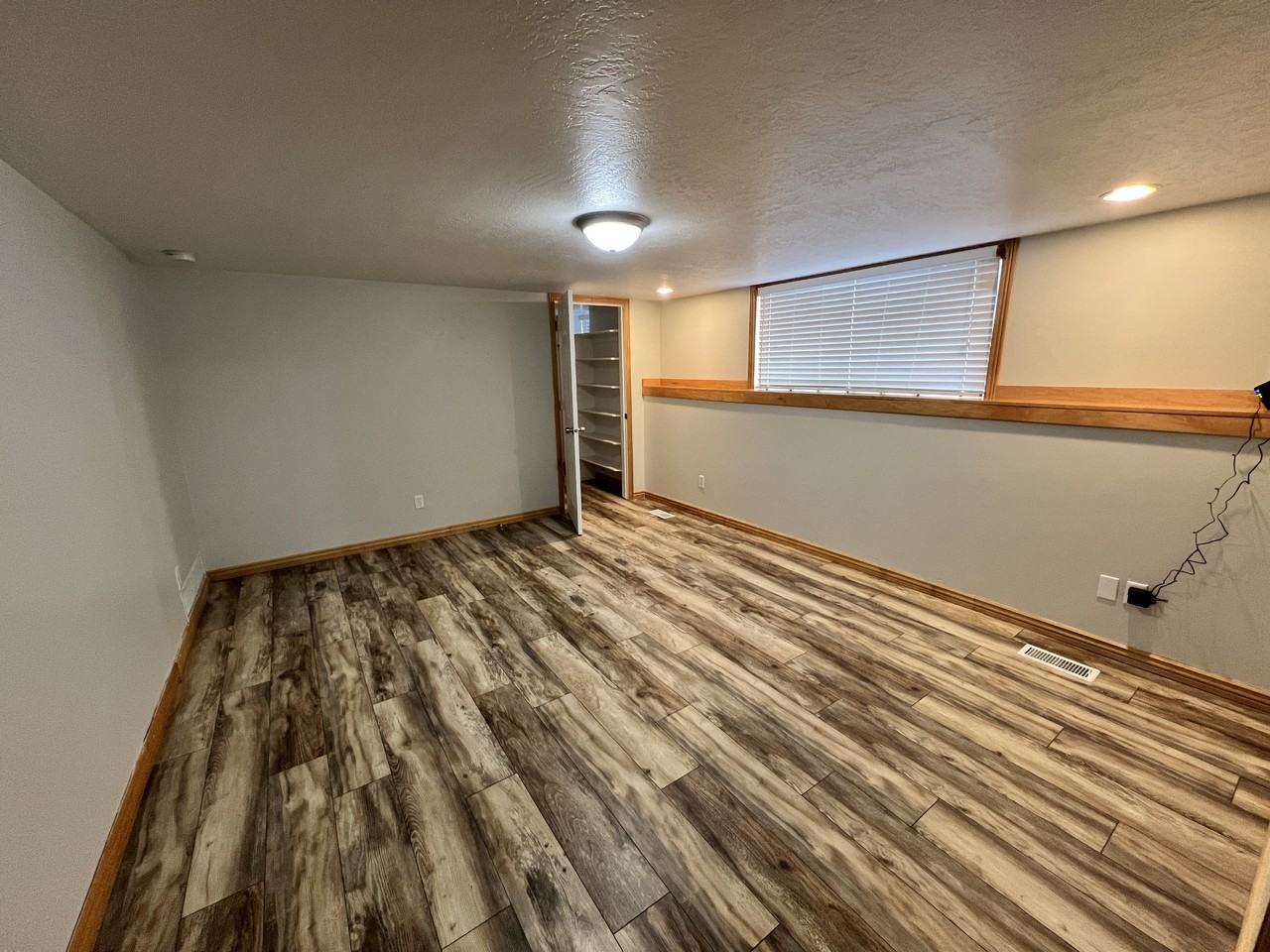 1315 S 175 E #B - Photo 7 of 12