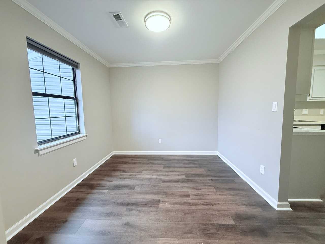 1306 Leaside Ln #NA - Photo 3 of 13