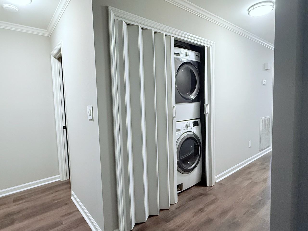 1306 Leaside Ln #NA - Photo 5 of 10