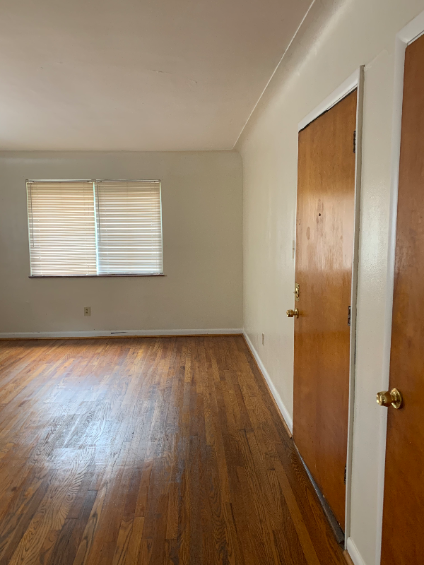 2258 Salvador St #4 - Photo 3 of 11