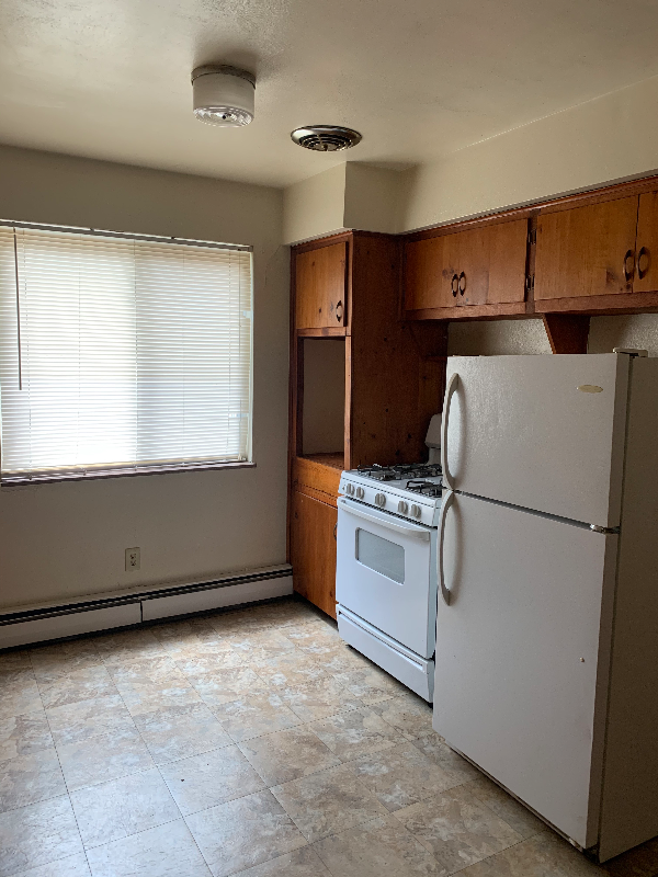 2258 Salvador St #4 - Photo 7 of 11