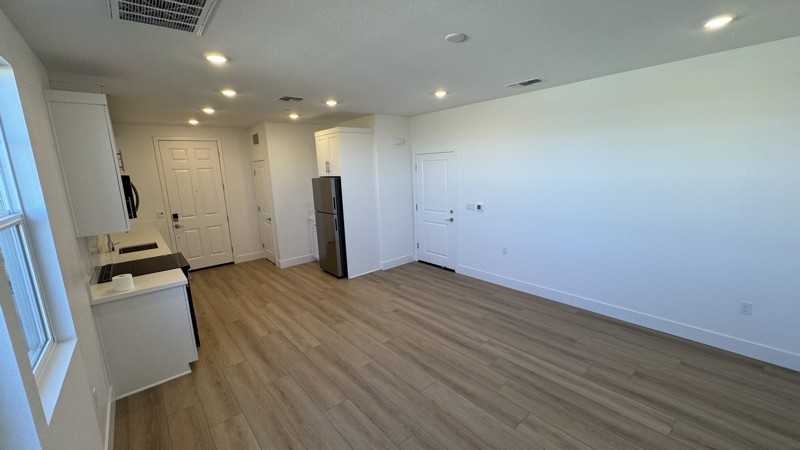 19 W Gemma Ct - Photo 6 of 15