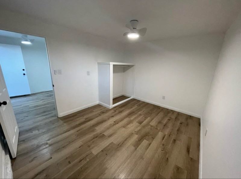 1 Estelle St - Photo 7 of 8