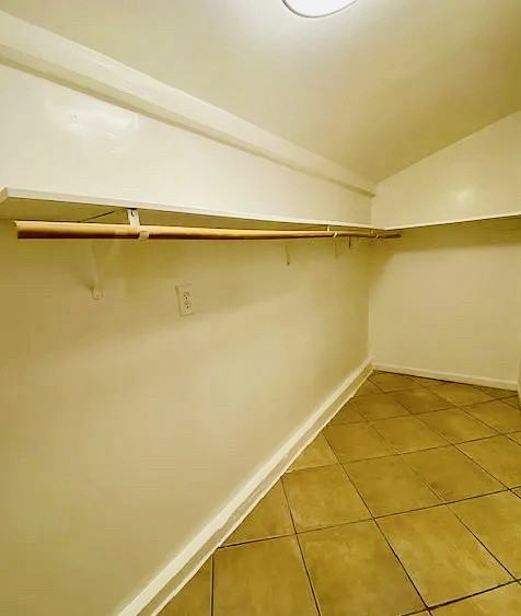 2010 80th Ave - Photo 7 of 11