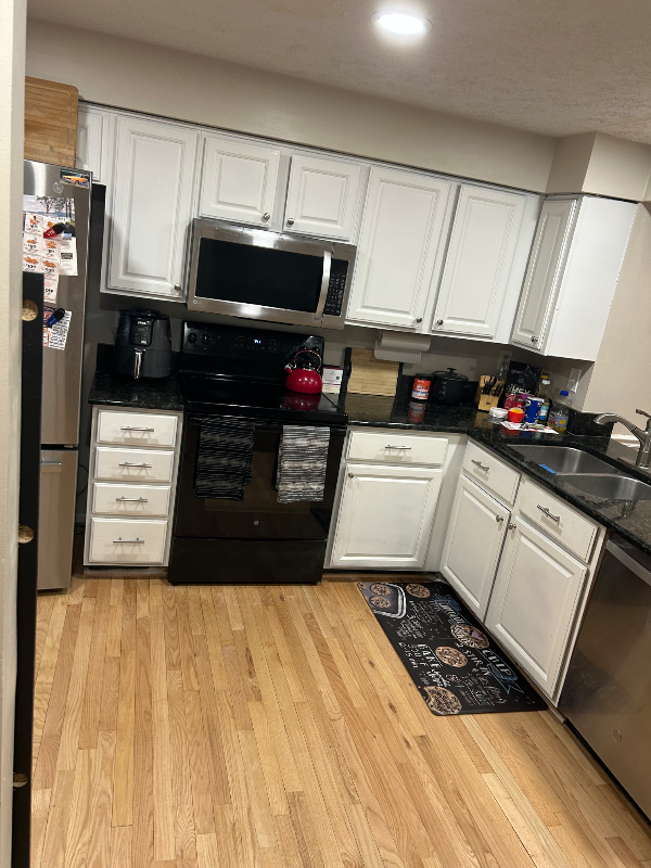 8505 Golden Ridge Ct - Photo 3 of 8