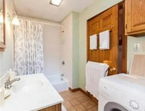 15 Shore Rd - Photo 2 of 3