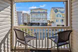 4201 N Ocean Blvd #3I - Photo 1 of 1