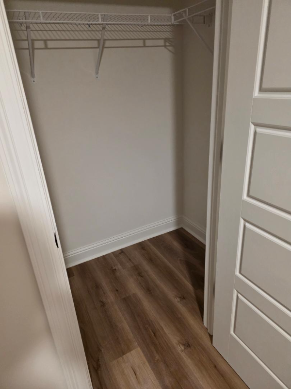 10504 Glade Cv - Photo 3 of 9