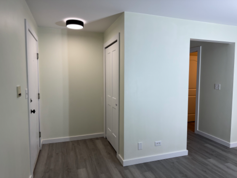 323 Sheffield Ct #5 - Photo 2 of 16