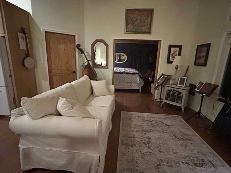 11198 N 1st St - Photo 7 of 20