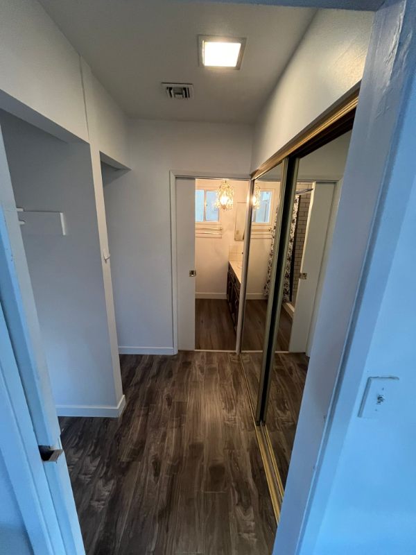 1675 Lindell Rd - Photo 3 of 5