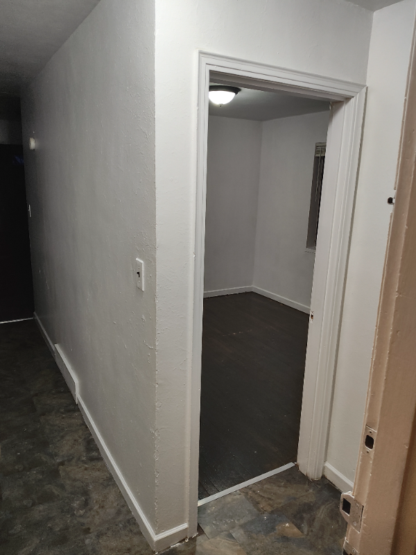 216 E Bruce Ave #1 - Photo 7 of 8