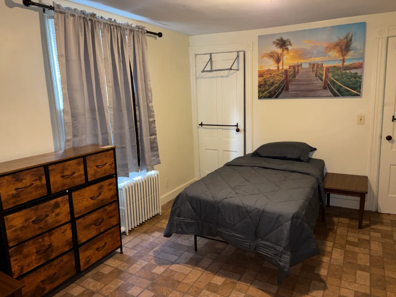 483 Dexter St - Photo 5 of 5