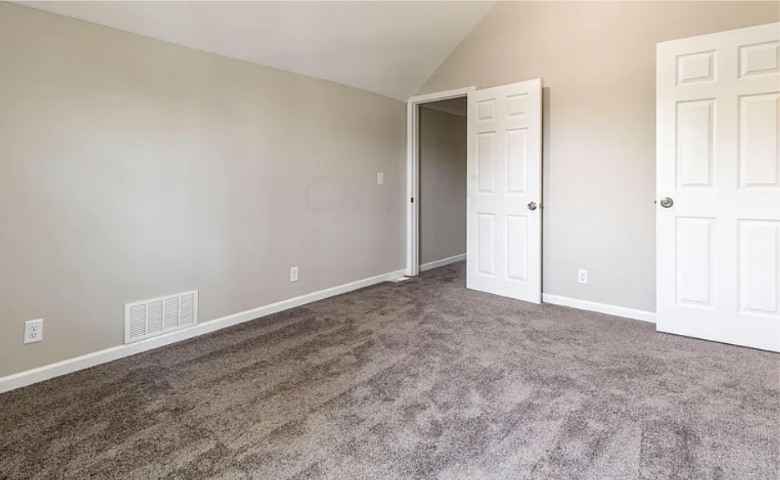 491 S Warren Ave #1 - Photo 5 of 7