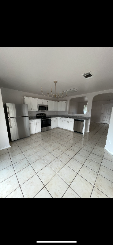 406 Rustic Stable - Photo 2 of 8