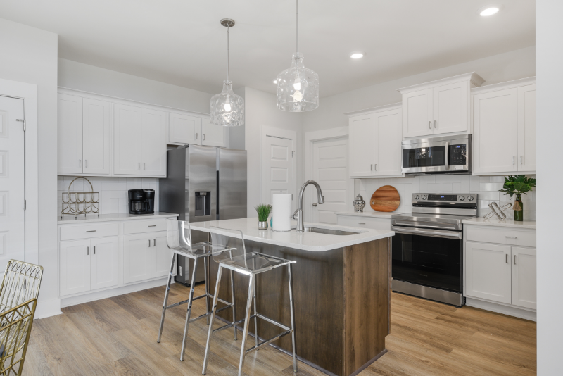 131 Weller Ln - Photo 3 of 20