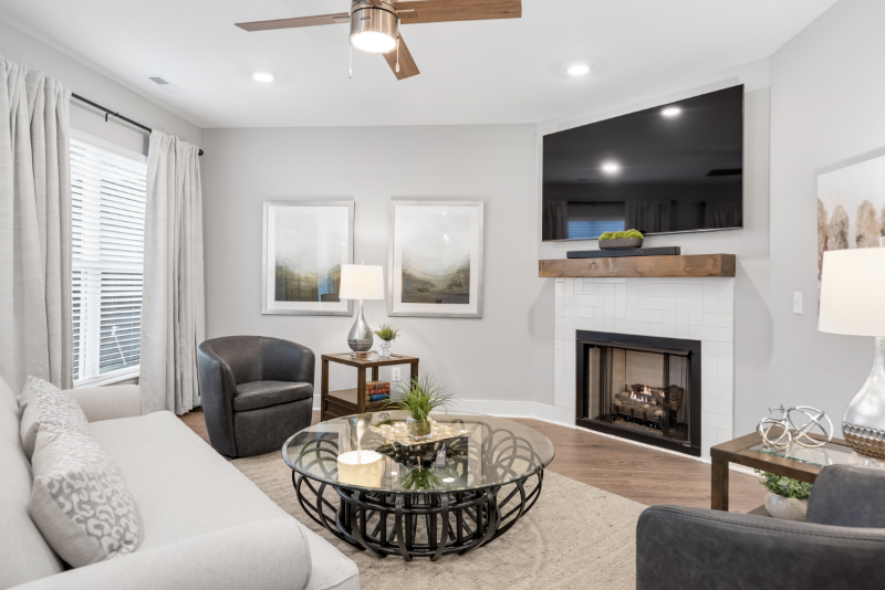 229 Hudson Dr - Photo 6 of 15